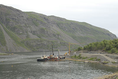 2011 - Der Brückenschlag über den Sund des Kåfjordbotn beginnt